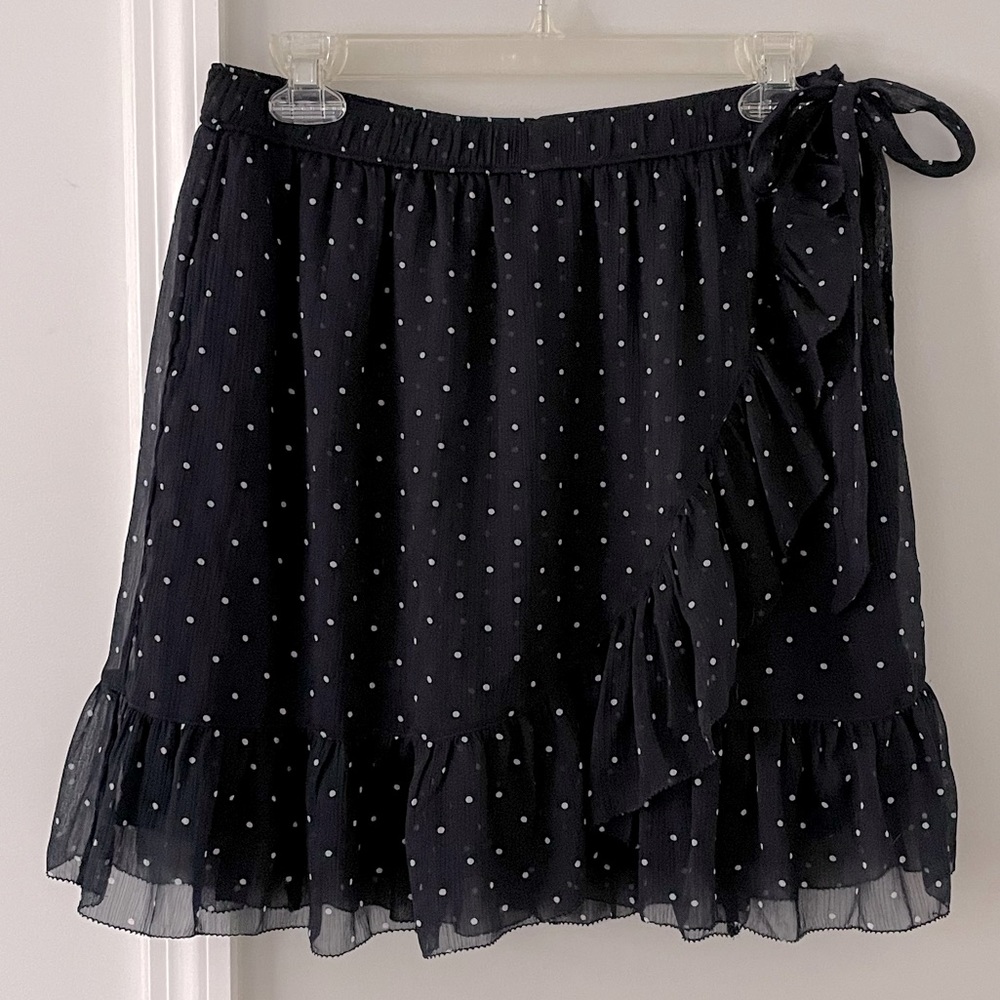 EUC Abercrombie & Fitch Ruffle Wrap Mini Skirt